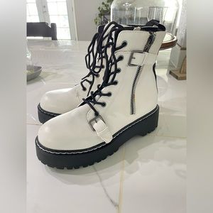 Wild pair white black boots